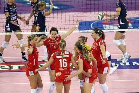 Pallavolo, Yamamay d'oro e le lacrime di chi ha perso per un soffio