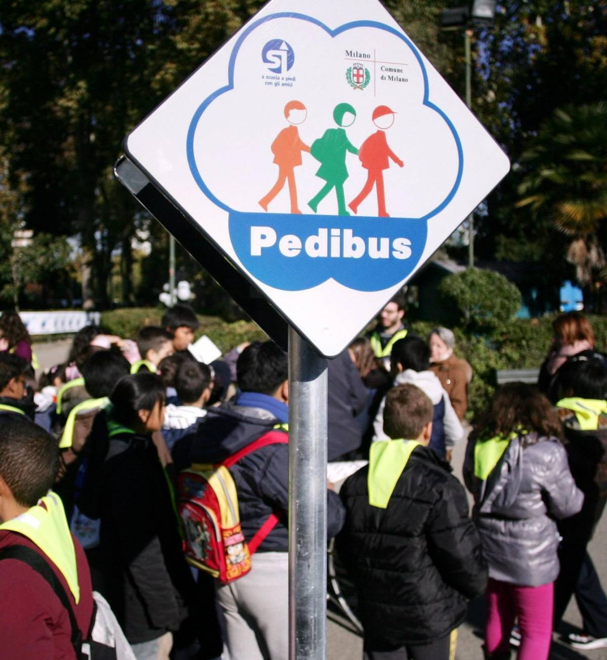 Con il «car free» automobili lontano da scuola