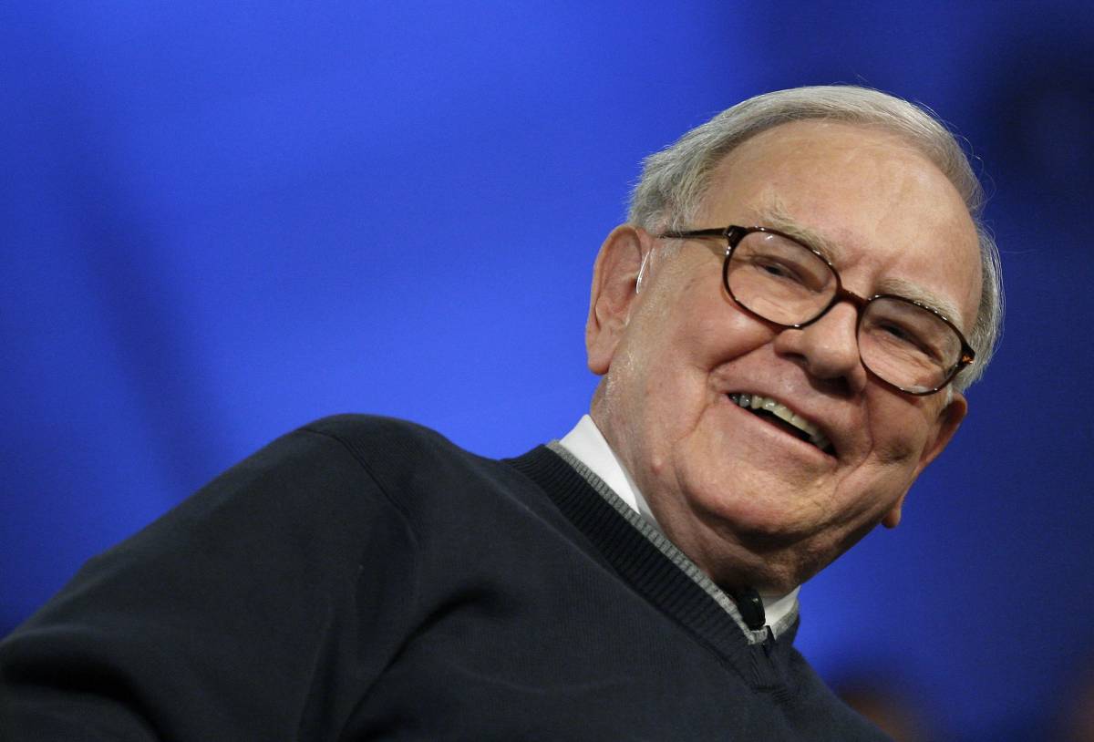 Warren Buffett è ammalato: "Ho un tumore alla prostata, ma non mi ritiro a vita privata"