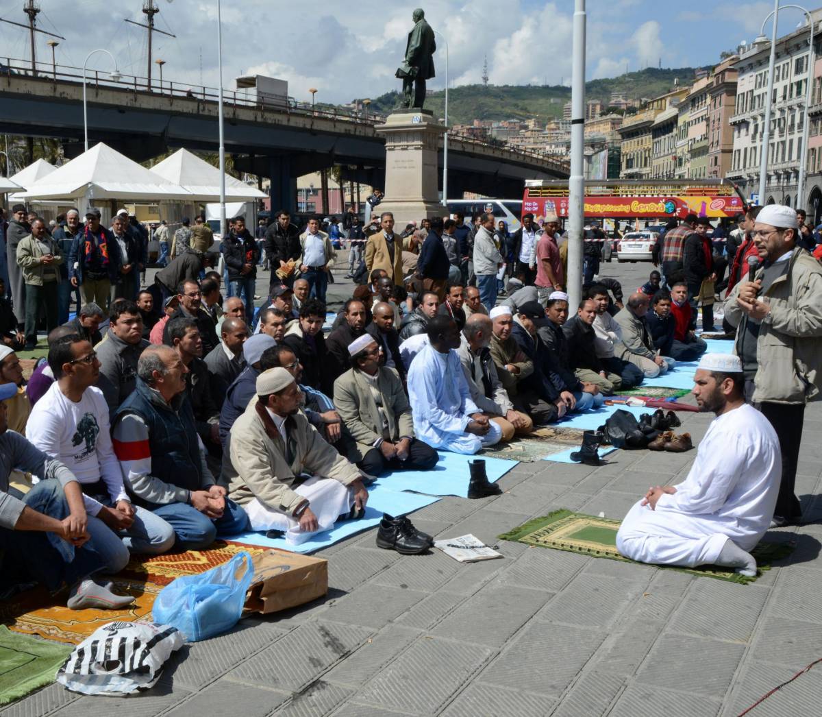 Il Comune «restituisce» 500 posteggi gratis per evitare la stangata