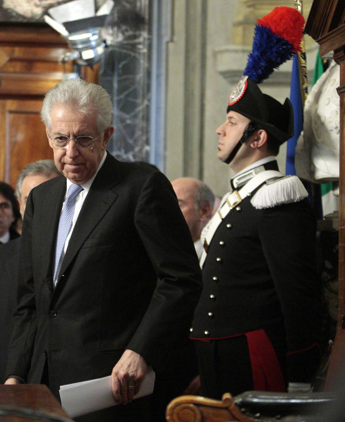 Monti è ottimista: "Italia in difficoltà Ma possiamo farcela"