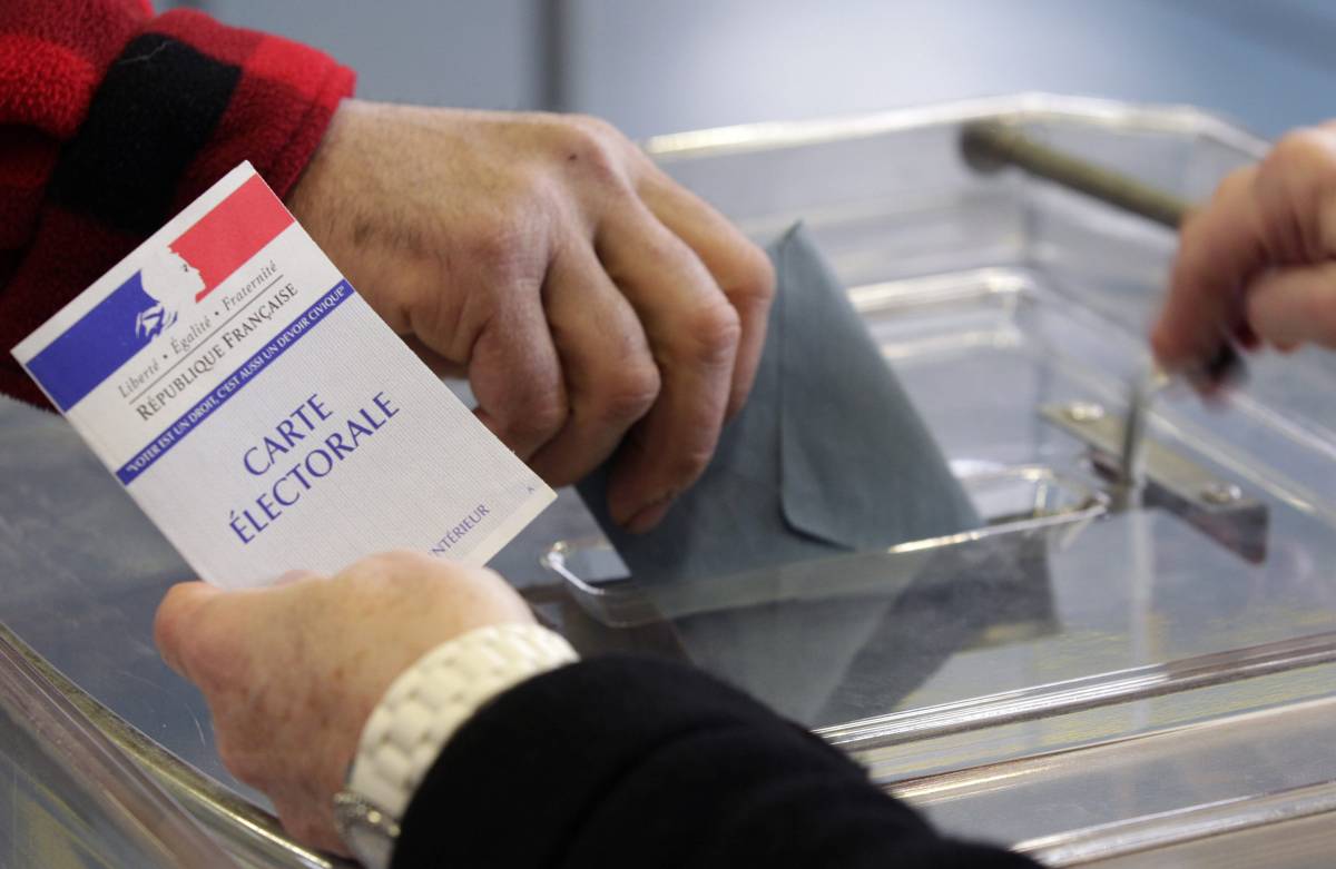 Francia al voto, l’incognita è il terzo posto