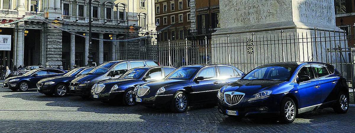 Liguria in rivolta  per difendere  le proprie auto blu