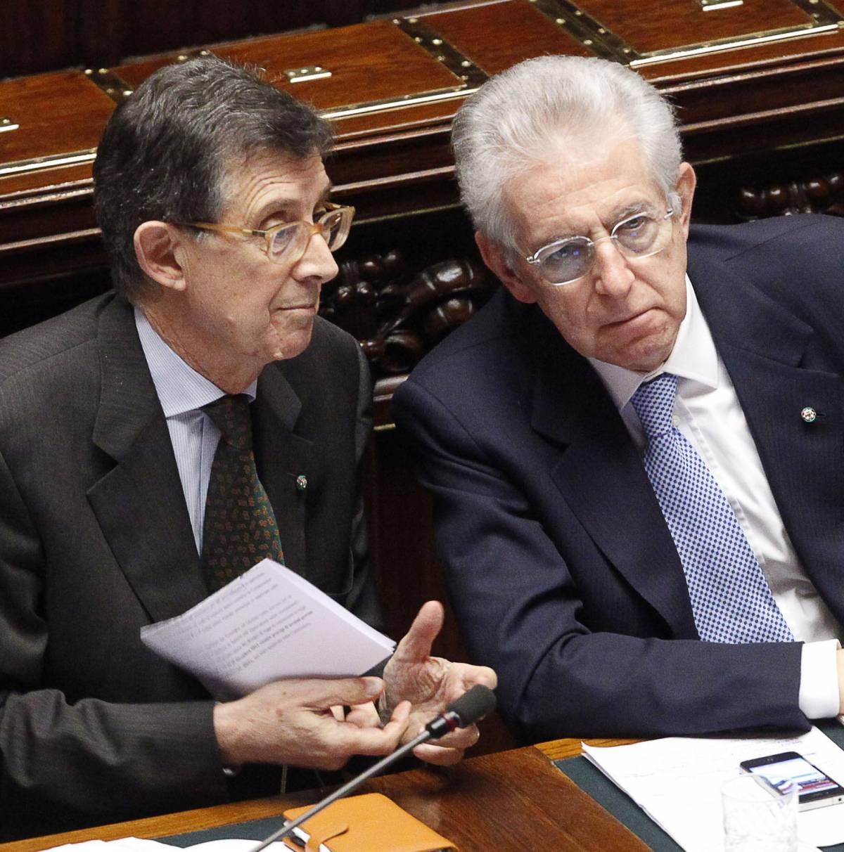 La Bce dà lezioni a Monti: "Bisogna tagliare le Province"