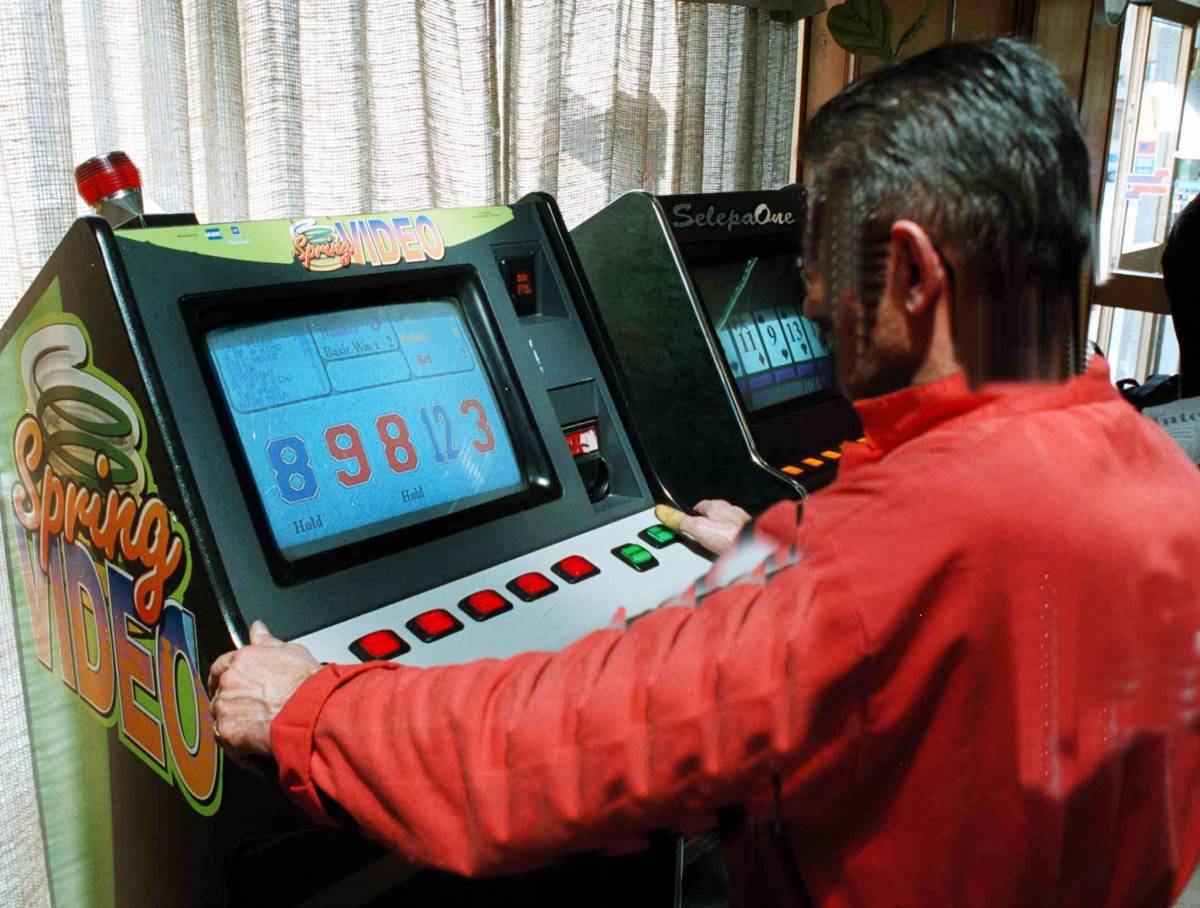 La crociata dei sindaci contro i videopoker
