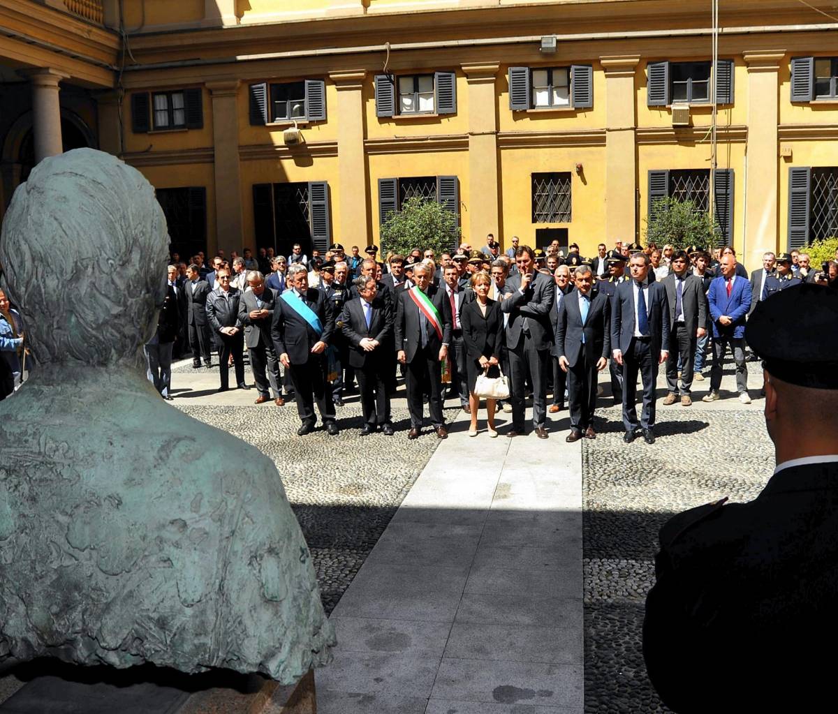 «Un gesto di pacificazione per l’anarchico Pinelli» Sì della famiglia Calabresi