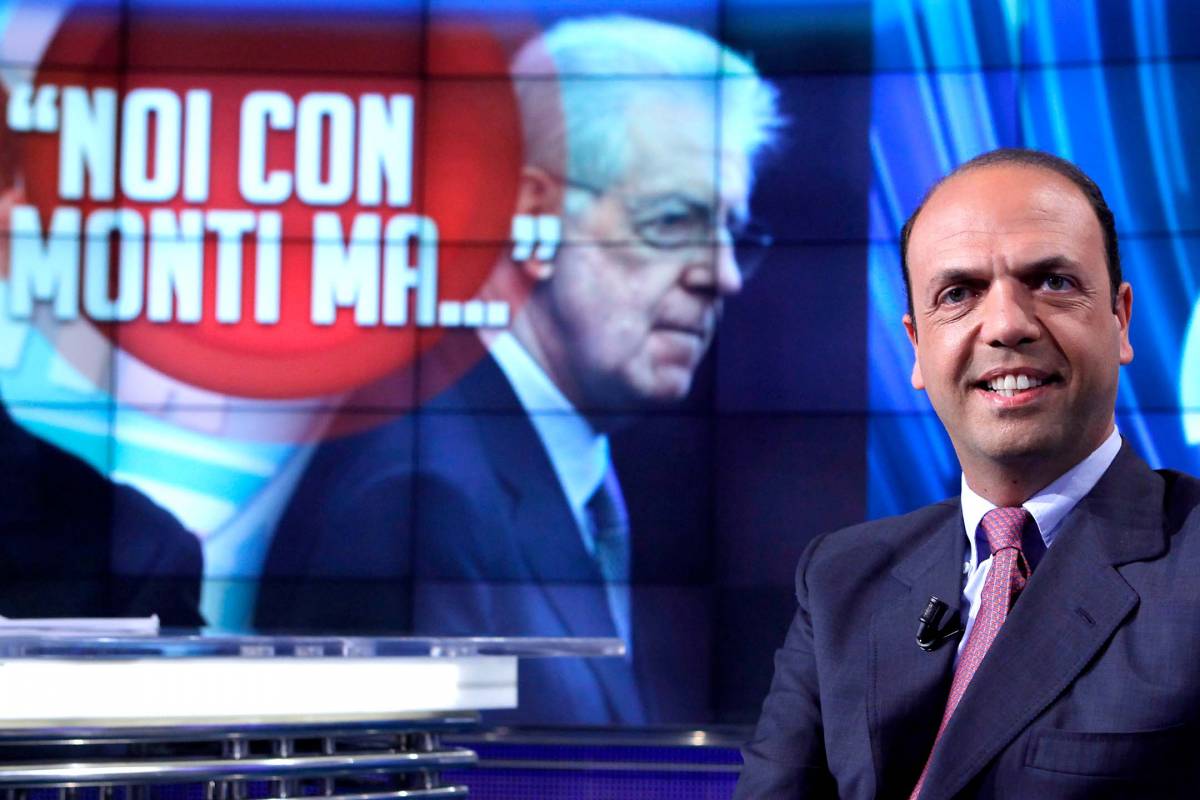 Caos giustizia, Alfano accusa "Il Pd vuol far saltare Monti"