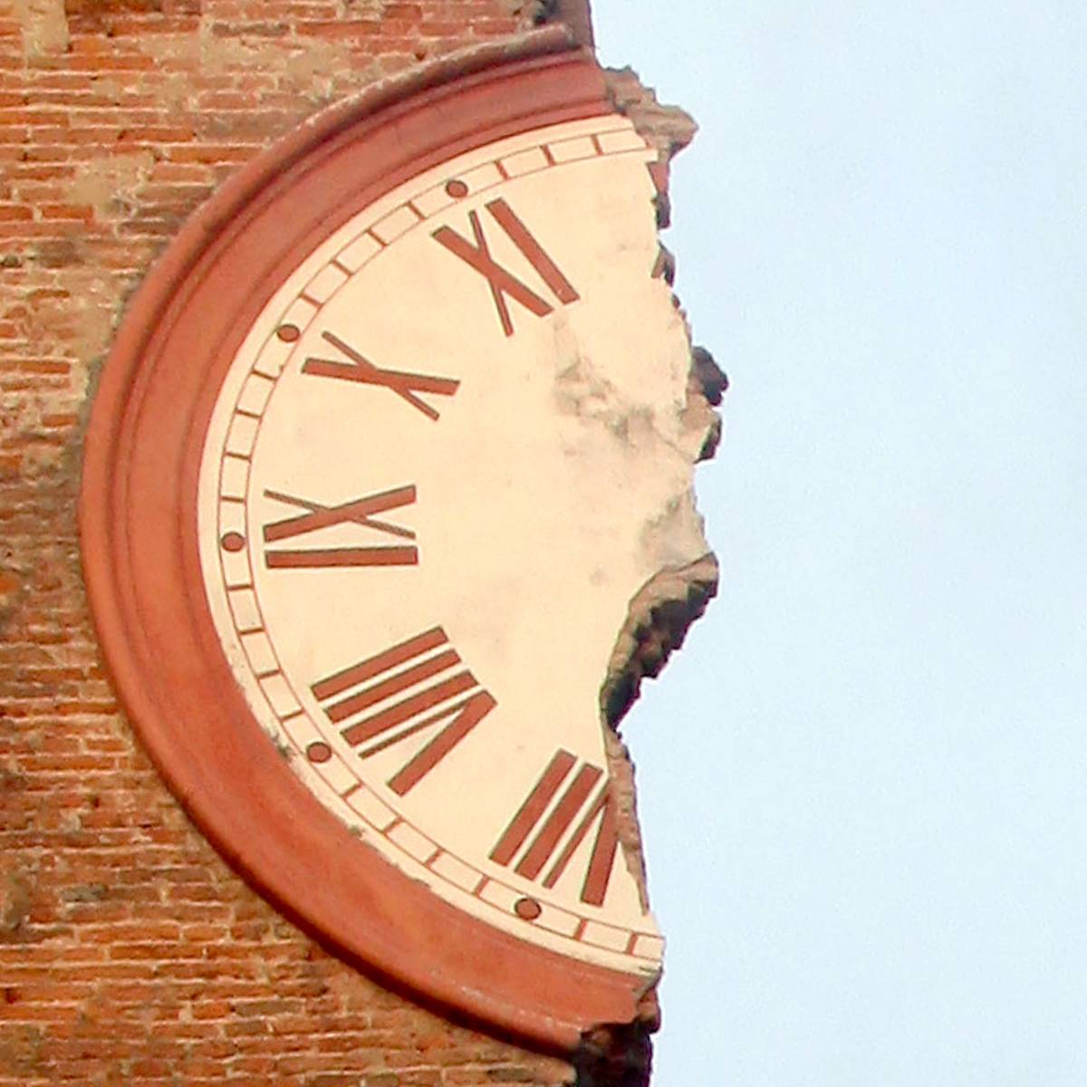 Terremoto in Emilia "50 milioni dal governo?  Sono solo spiccioli"