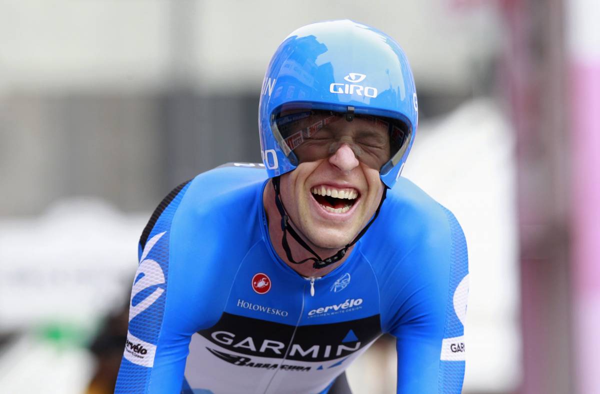 Il canadese Hesjedal beffa Rodriguez e vince il Giro d'Italia