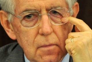 Ammissione di Monti "Capisco i sacrifici ma l'Italia ce la farà"