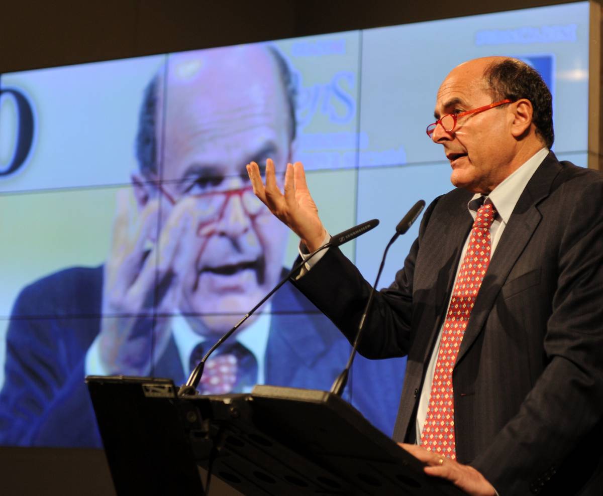 Bersani sempre più indeciso fa le primarie per l'Agcom (ma non per la coalizione...)