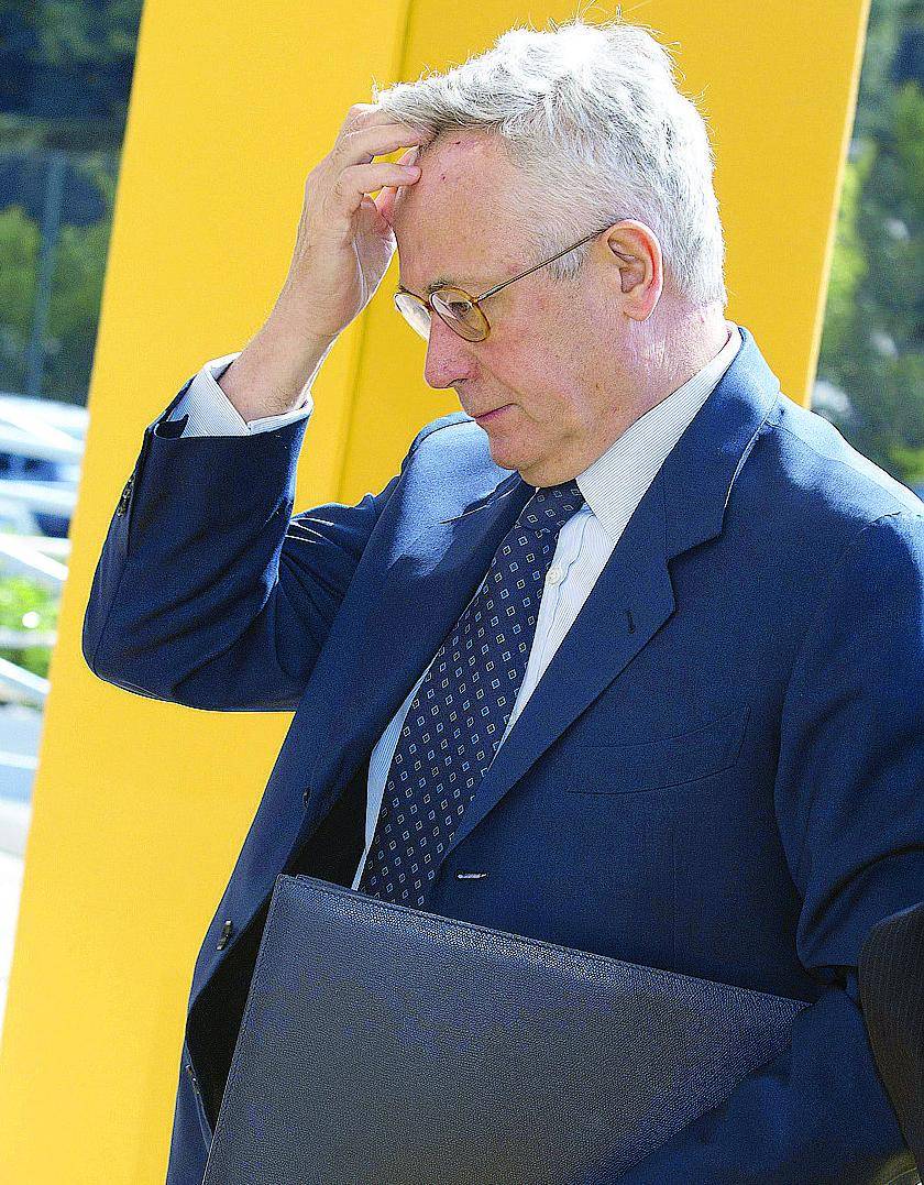 Tremonti ritorna prof Bacchettate a Draghi e critiche alle banche