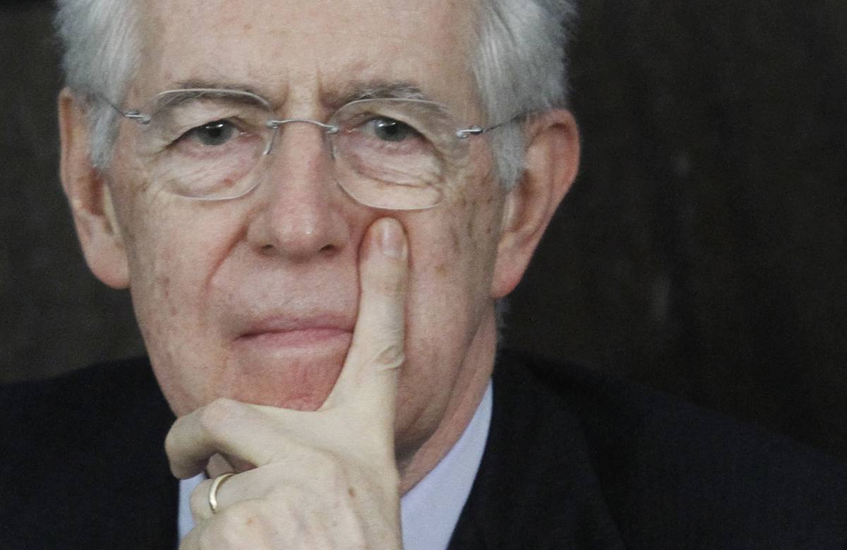 Monti: "I poteri forti ci hanno mollato"