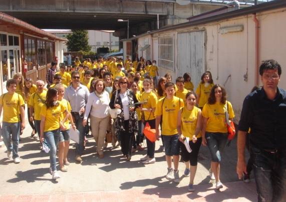 Al cantiere Marinello i ragazzi delle medie scoprono come nasce una barca