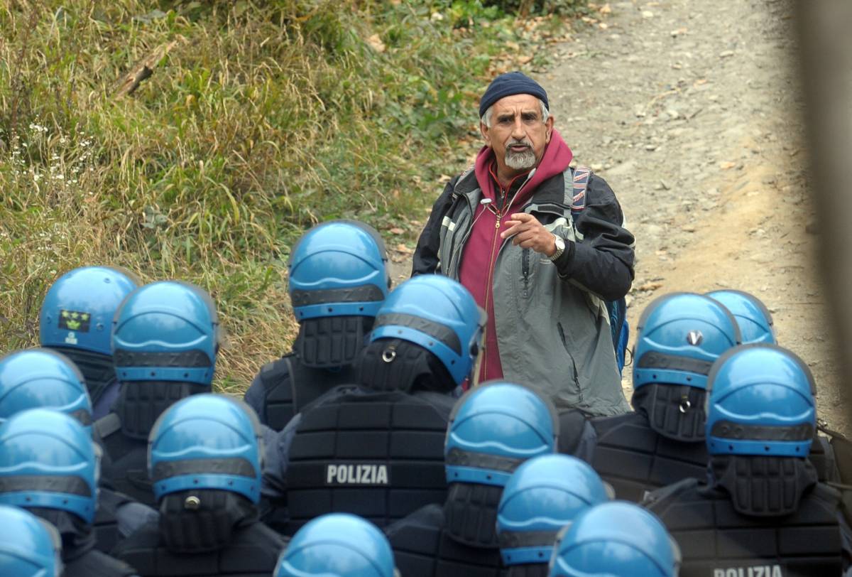 Dalla Valsusa a Roma Grillo vuole un No Tav in corsa come premier