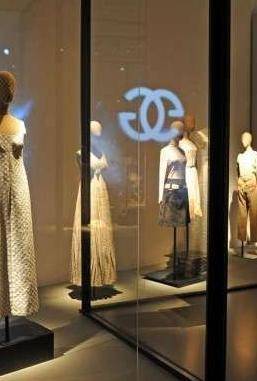 Accessori, miti e icone di Gucci per i novant’anni della maison