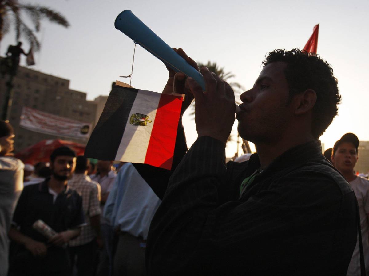 Piazza Tahrir ribolle: i militari sono pronti a completare il golpe