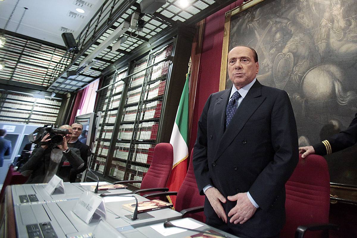 L'idea di Berlusconi: "Con Alfano premier io andrei all'economia"