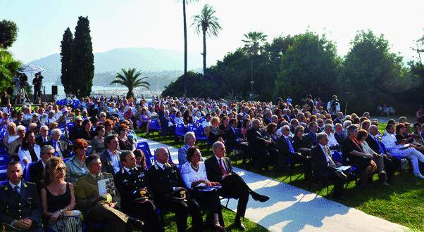 Scajola: «Le nostre scrittrici davvero brave»