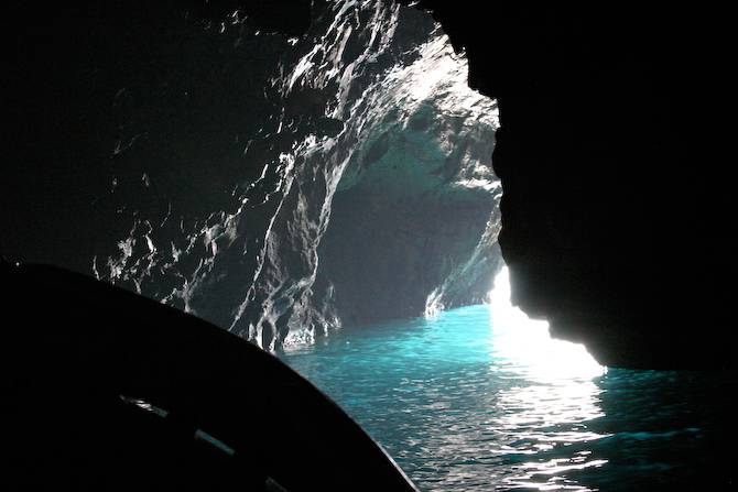 SCHEDA / Le 35 grotte di Palinuro