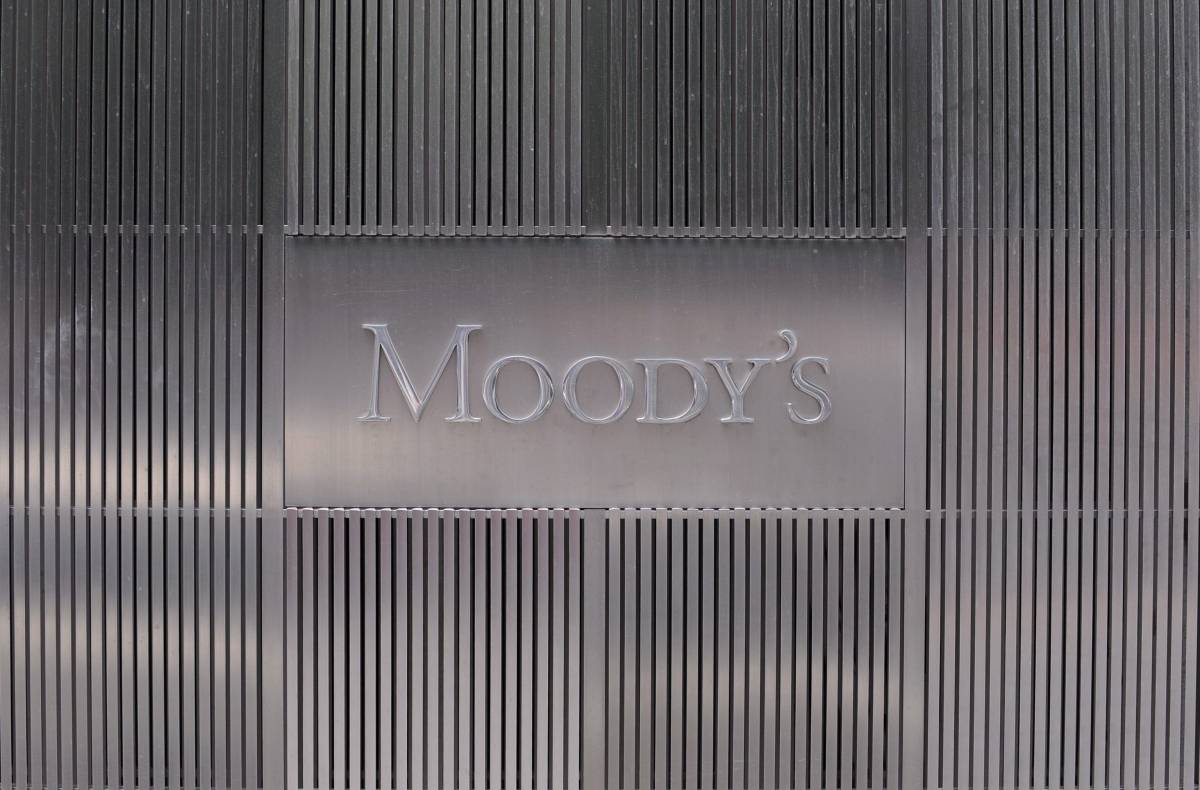 Moody's taglia il rating dei titoli di Stato italiani	