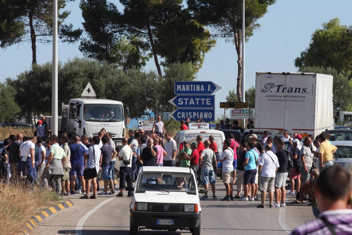 Ilva, sospeso lo sciopero a oltranza: Taranto in tilt