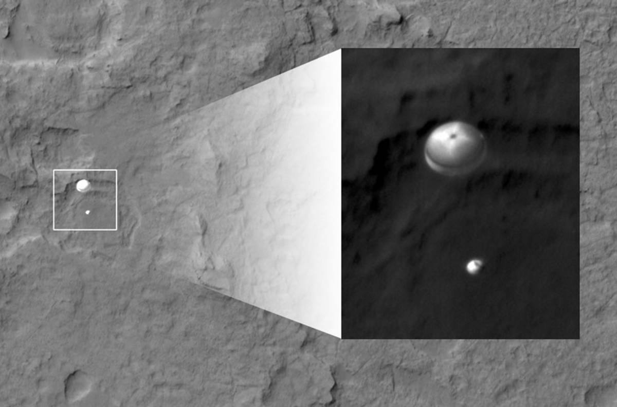 Curiosity su Marte: ecco le prime immagini