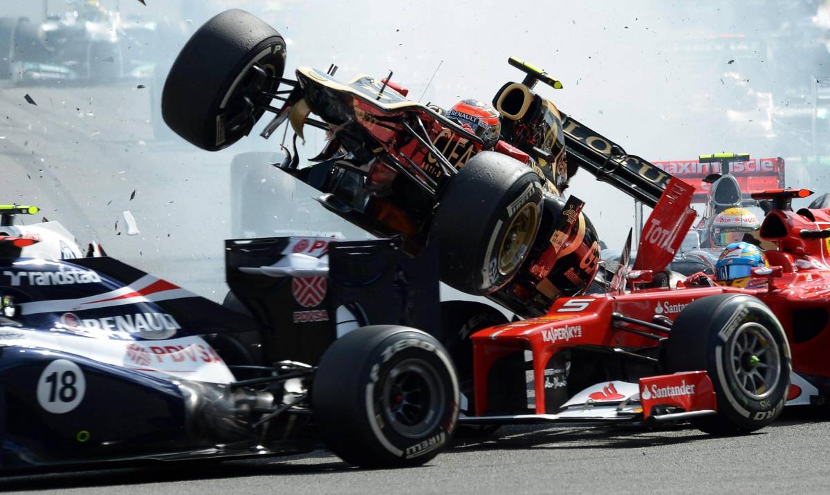Grosjean semina terrore a Spa e mette ko Alonso e Hamilton