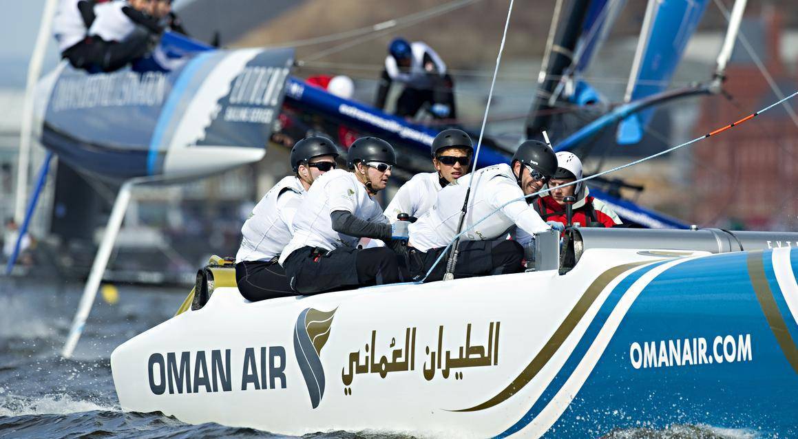 Extreme Sailing Series L'Oman (due barche) trionfa a Cardiff