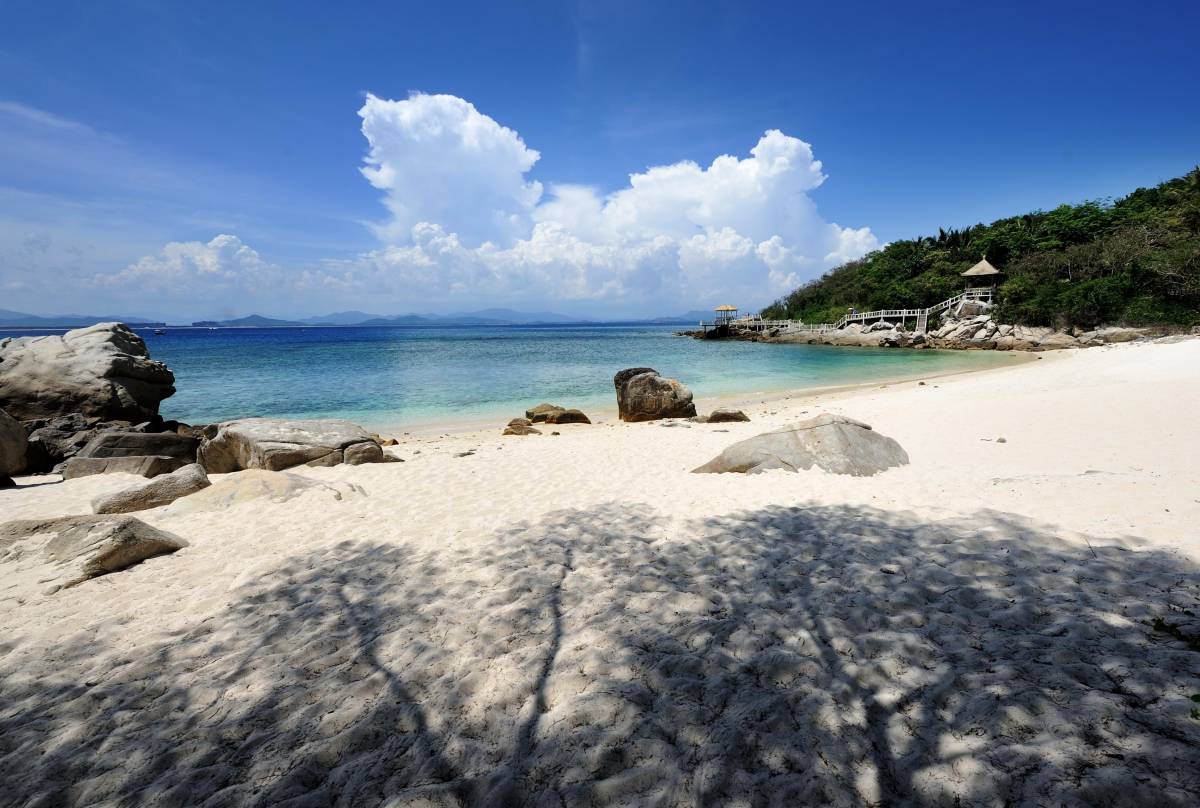 Foreste pluviali e spiagge lunari È la Cina splendente di Marco Polo