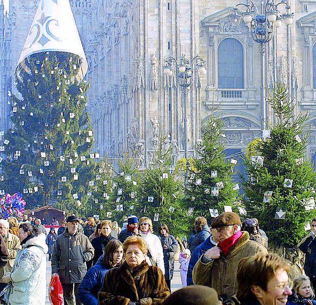 All'asta il mercato di Natale Quest'anno è in piazza Duomo