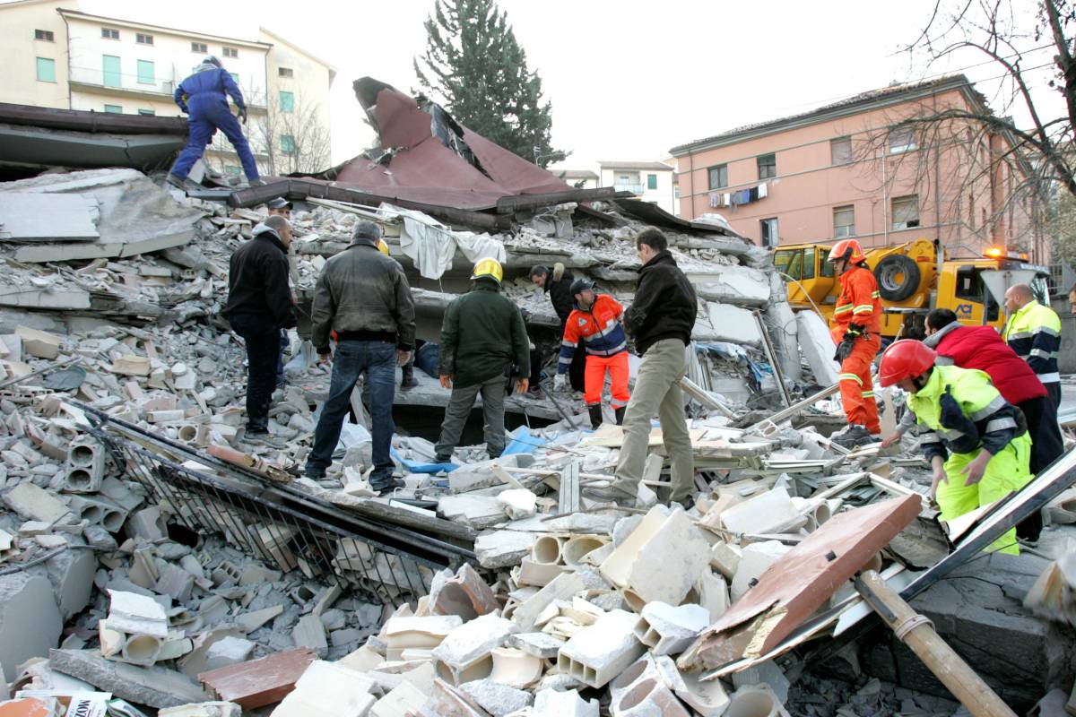 Terremoto de L'Aquila: condannato il preside del convitto nazionale