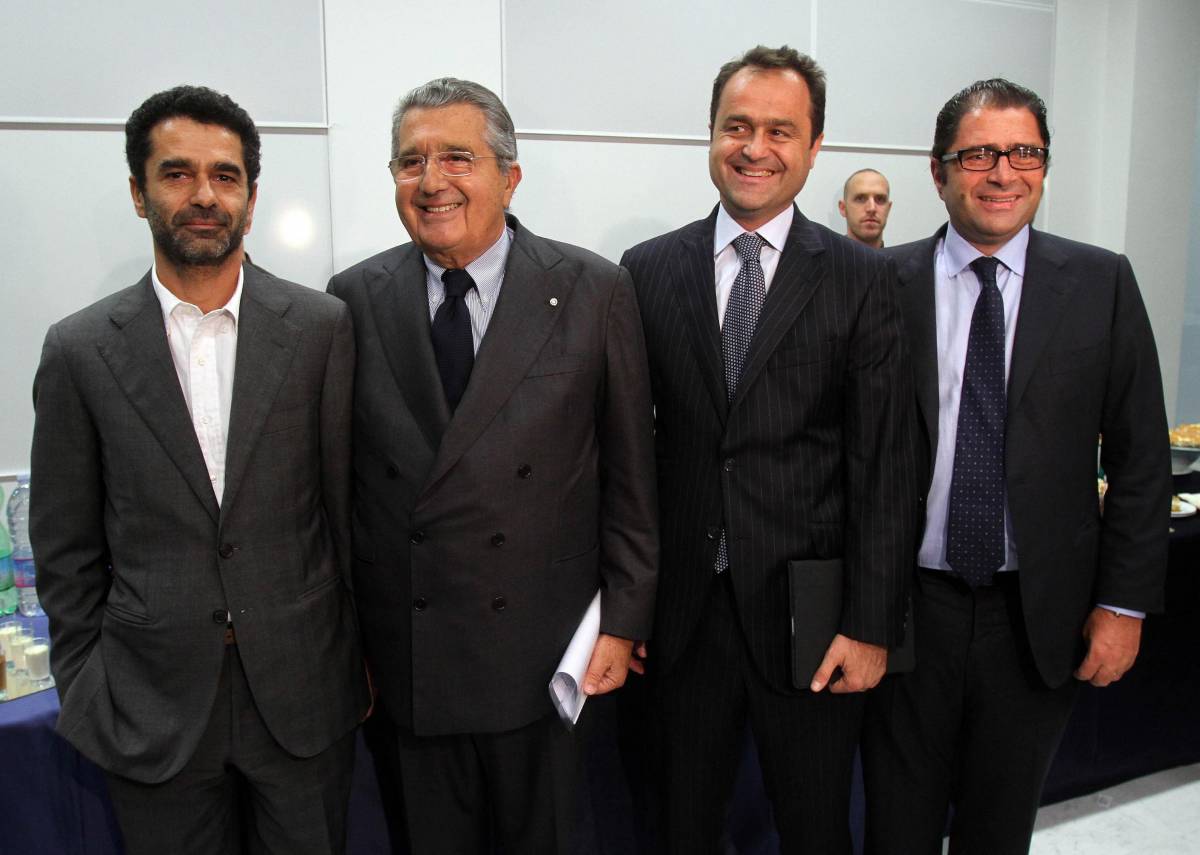 De Benedetti Regala Il Gruppo Ai Figli Ilgiornale It