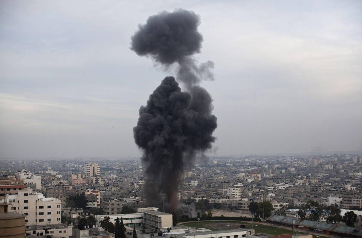 Gaza, fonti palestinesi: "Tregua tra Hamas e Israele"