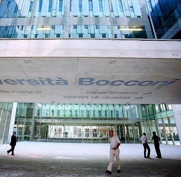 La bibliotecaria della Bocconi sparita nel nulla alla stazione