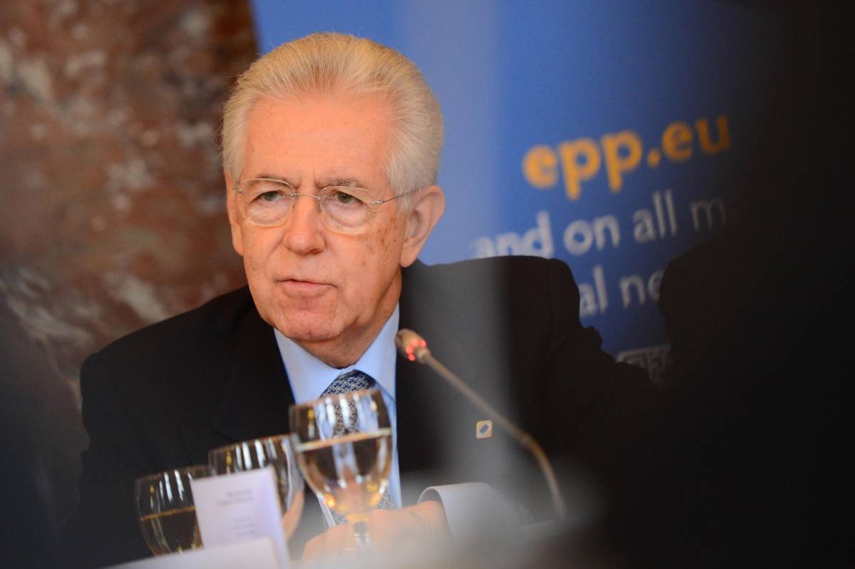Il premier Mario Monti nella sede dell'Academie Royale de Belgique a Bruxelles