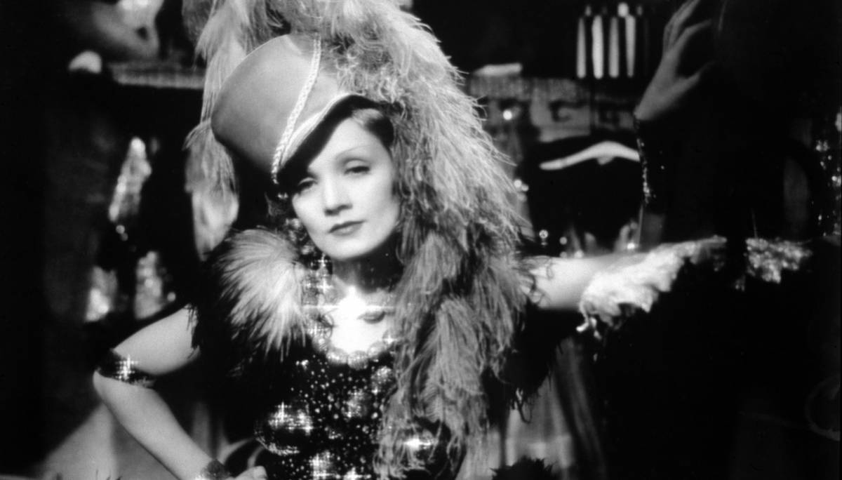 Marlene Dietrich, attrice tedesca naturalizzata americana