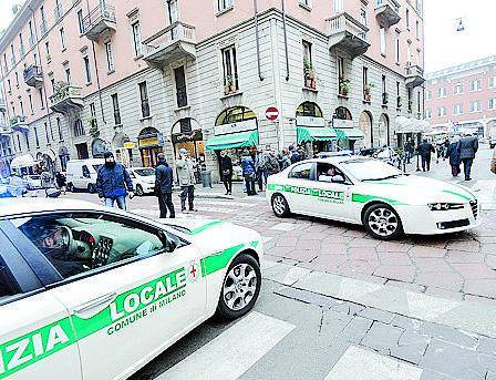 Il Codacons difende i commercianti: «C'è crisi, non multateli»Appello ai vigili urbani