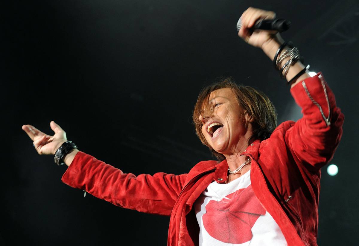 Gianna Nannini: "Urlo il mio Inno per svegliare l'Italia in crisi"