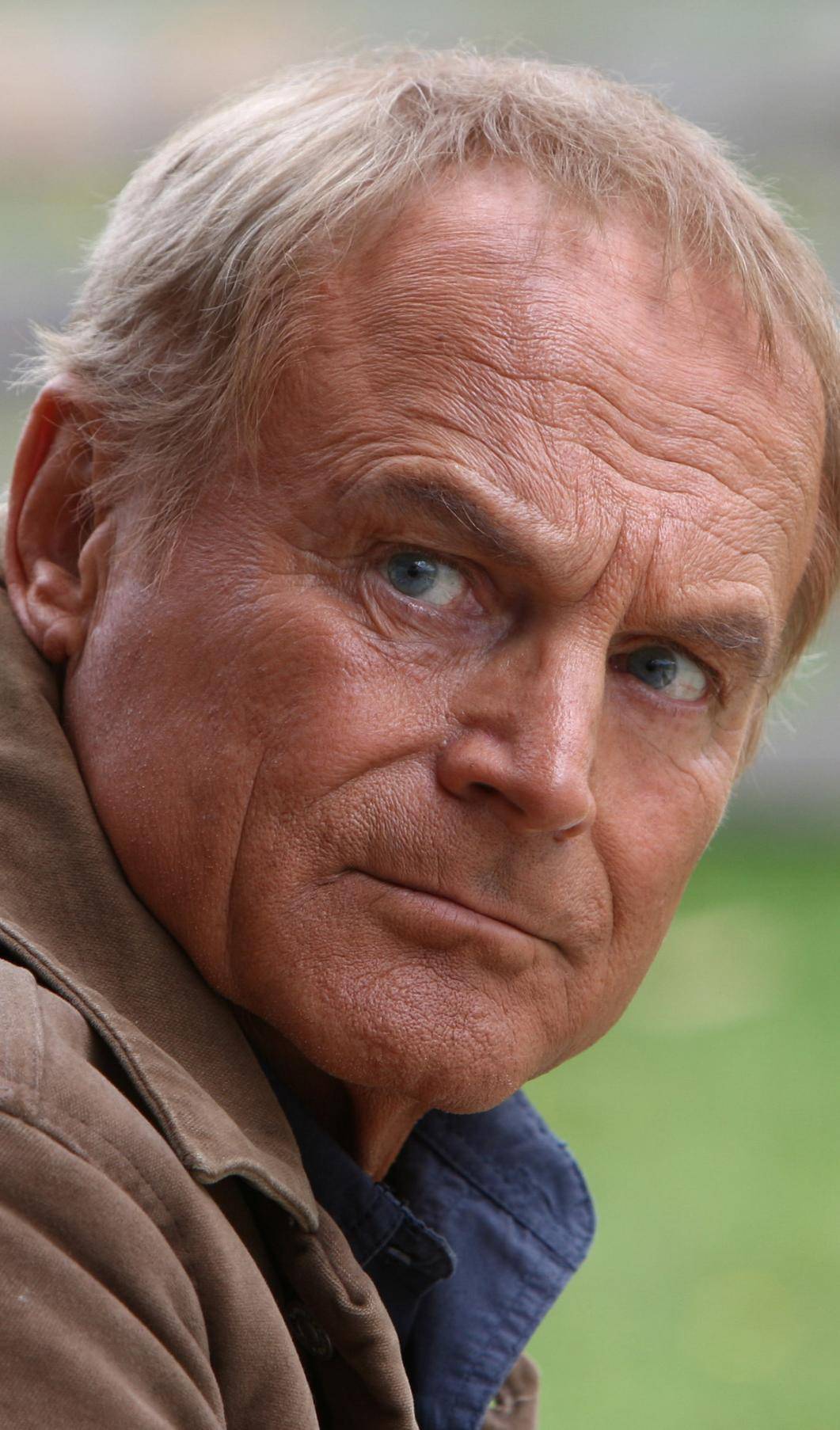 A 73 anni, Terence Hill da solo vale un quarto della tv italiana Ascolti