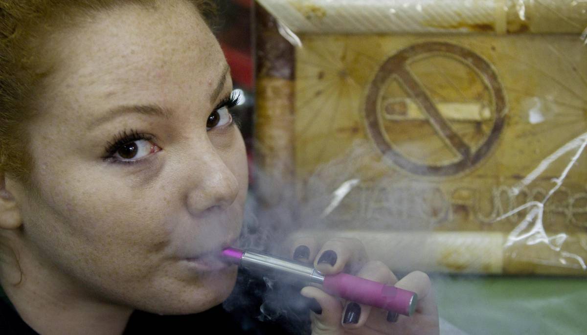 Le sigarette elettroniche si fumano 200 milioni