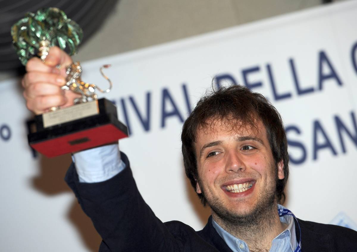 Il nuovo Gualazzi in bilico tra jazz e Fellini 