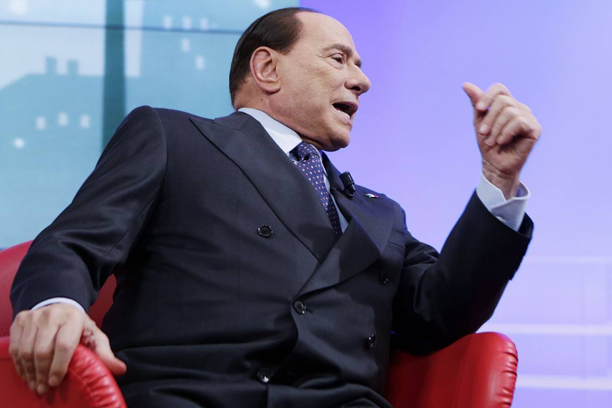 Silvio Berlusconi ospite della trasmissione "L'Aria che tira"