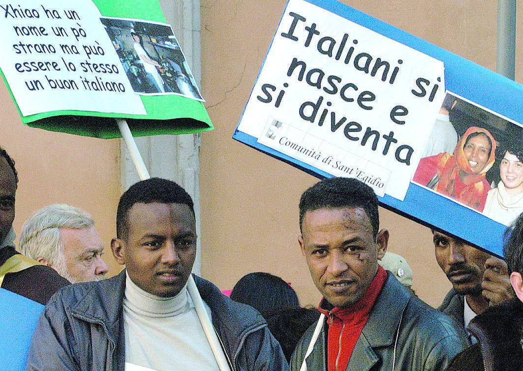 Cittadinanza più facile per gli stranieri nati in Italia
