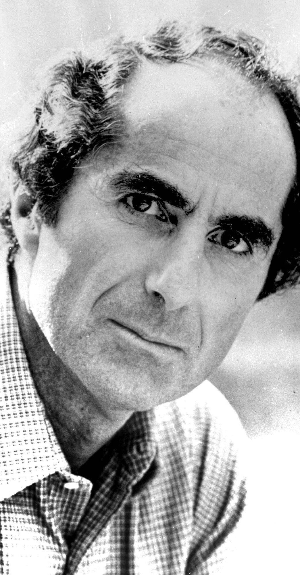 Uno, nessuno e centomila Philip Roth E non è finita