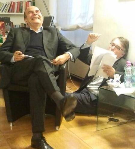 Le giravolte dello spin doctor di Bersani che diceva «mai con Grillo»