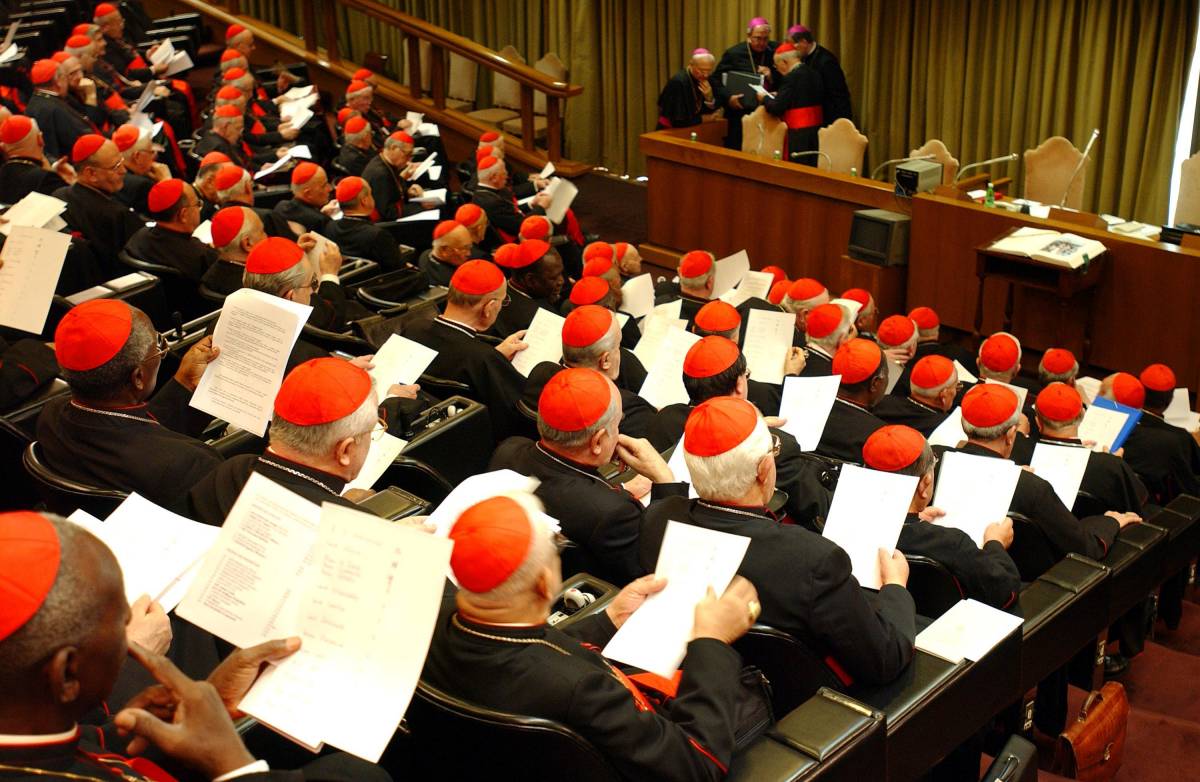 Nella nuova aula del Sinodo la congregazione generale dei cardinali