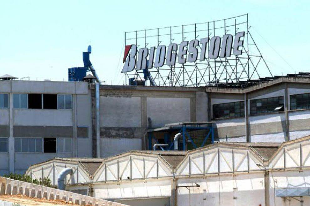 Chiusura Bridgestone, il sindaco di Bari: "Pronti a occupare la fabbrica"