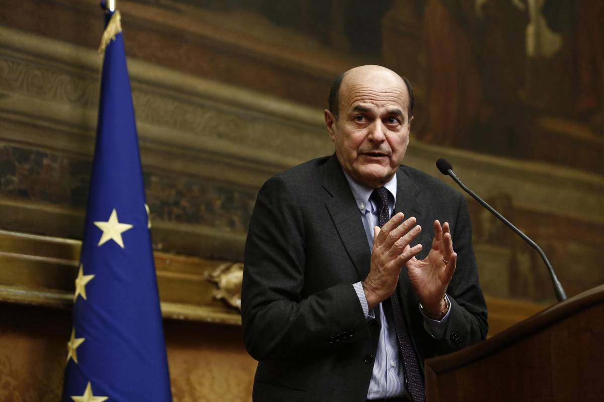 Il leader del Pd, Pier Luigi Bersani, alle consultazioni