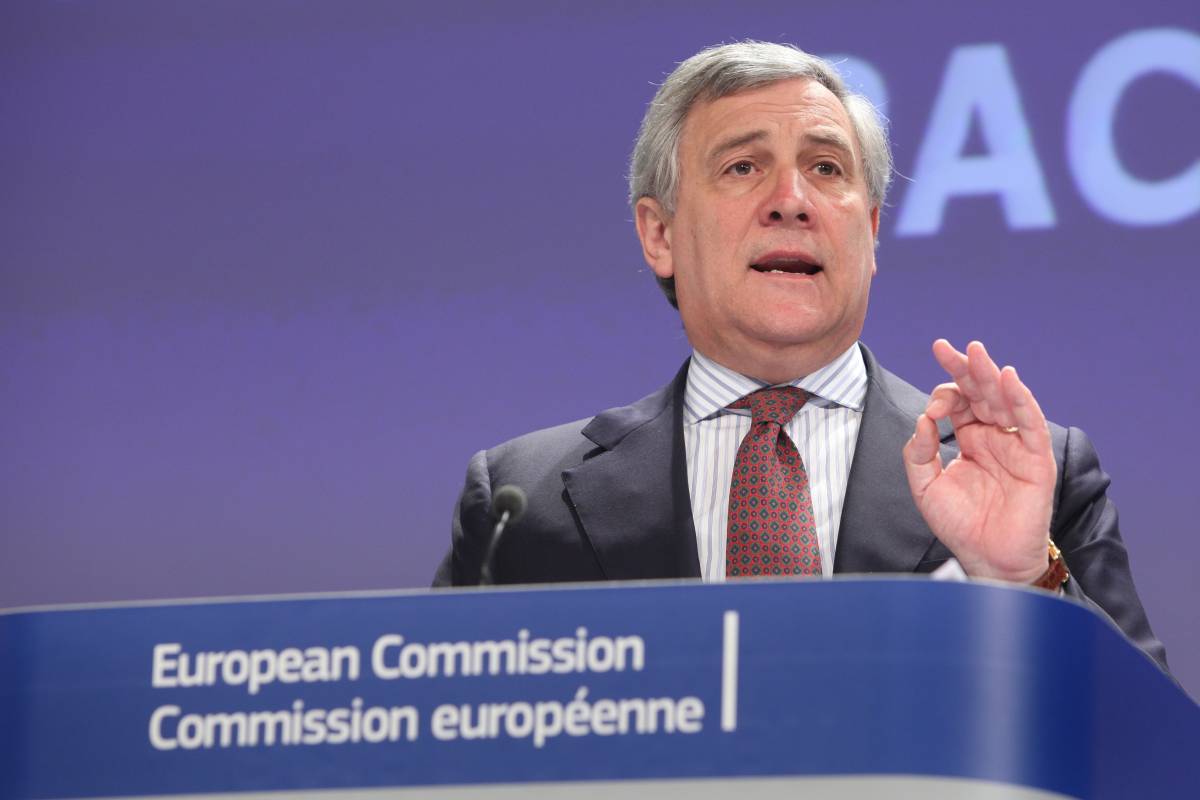 Caso Marò, Tajani: "Sospendere i negoziati dell’accordo Ue-India" 